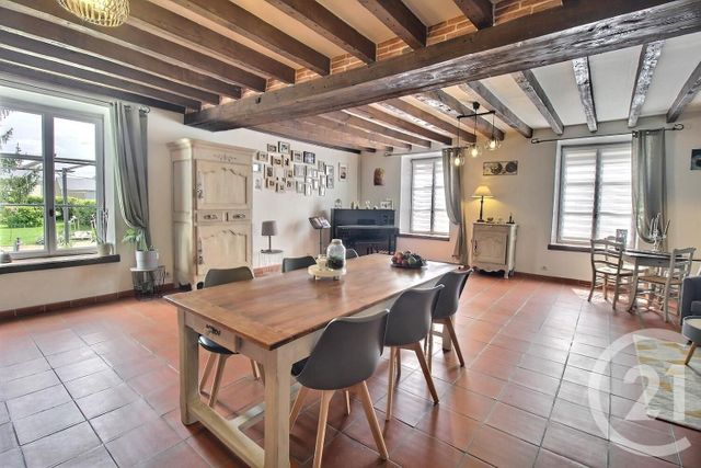 Maison à vendre - 9 pièces - 266,22 m2 - Meung Sur Loire - 45 - CENTRE